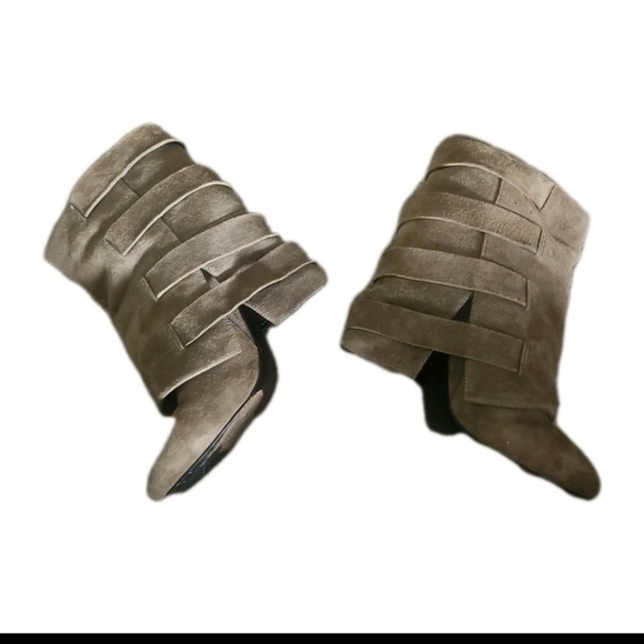 Guess by Marciano Womens Suede Gray Tan PMDAYLEE Buckle Ankle Boots 7 - Picture 3 of 9